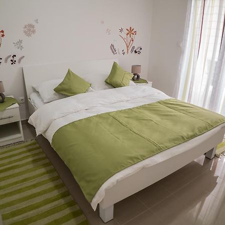 Apartments Malina ヴィル エクステリア 写真